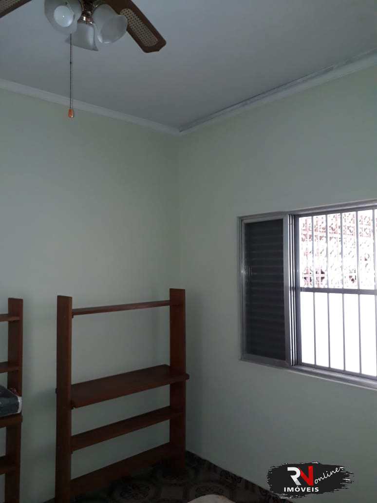 Casa à venda com 2 quartos, 90m² - Foto 9