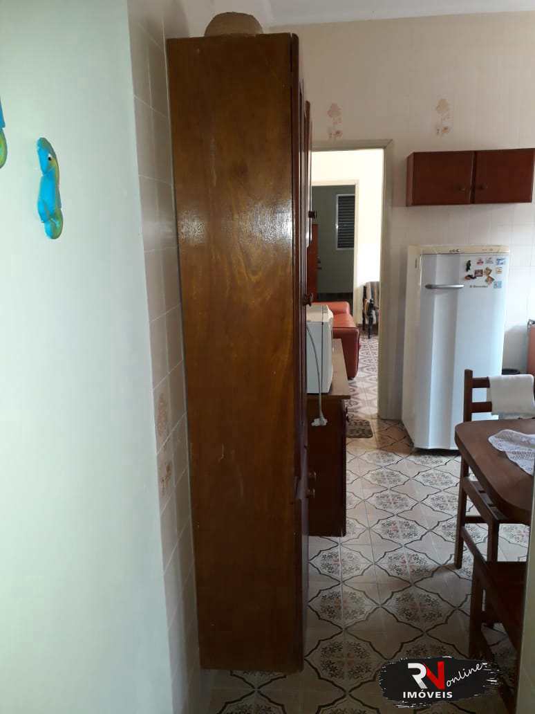 Casa à venda com 2 quartos, 90m² - Foto 8