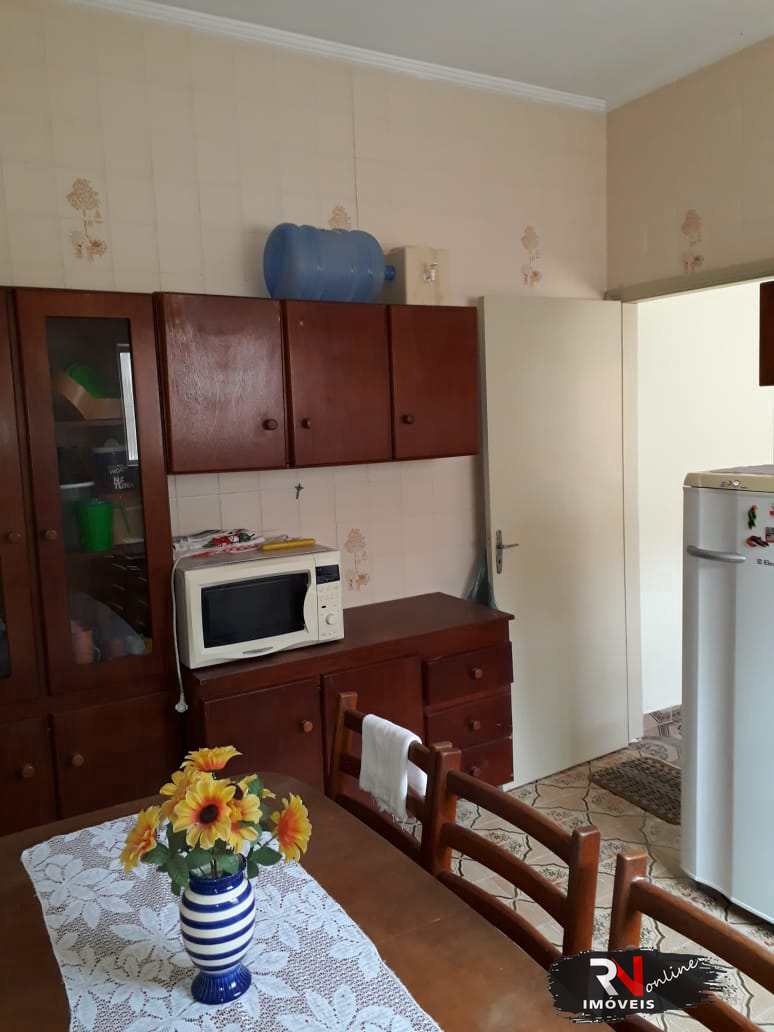 Casa à venda com 2 quartos, 90m² - Foto 6