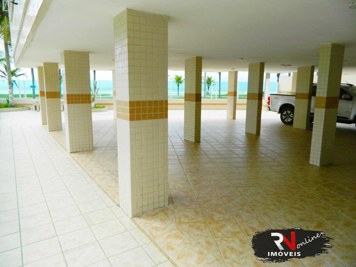 Apartamento à venda com 2 quartos, 68m² - Foto 6