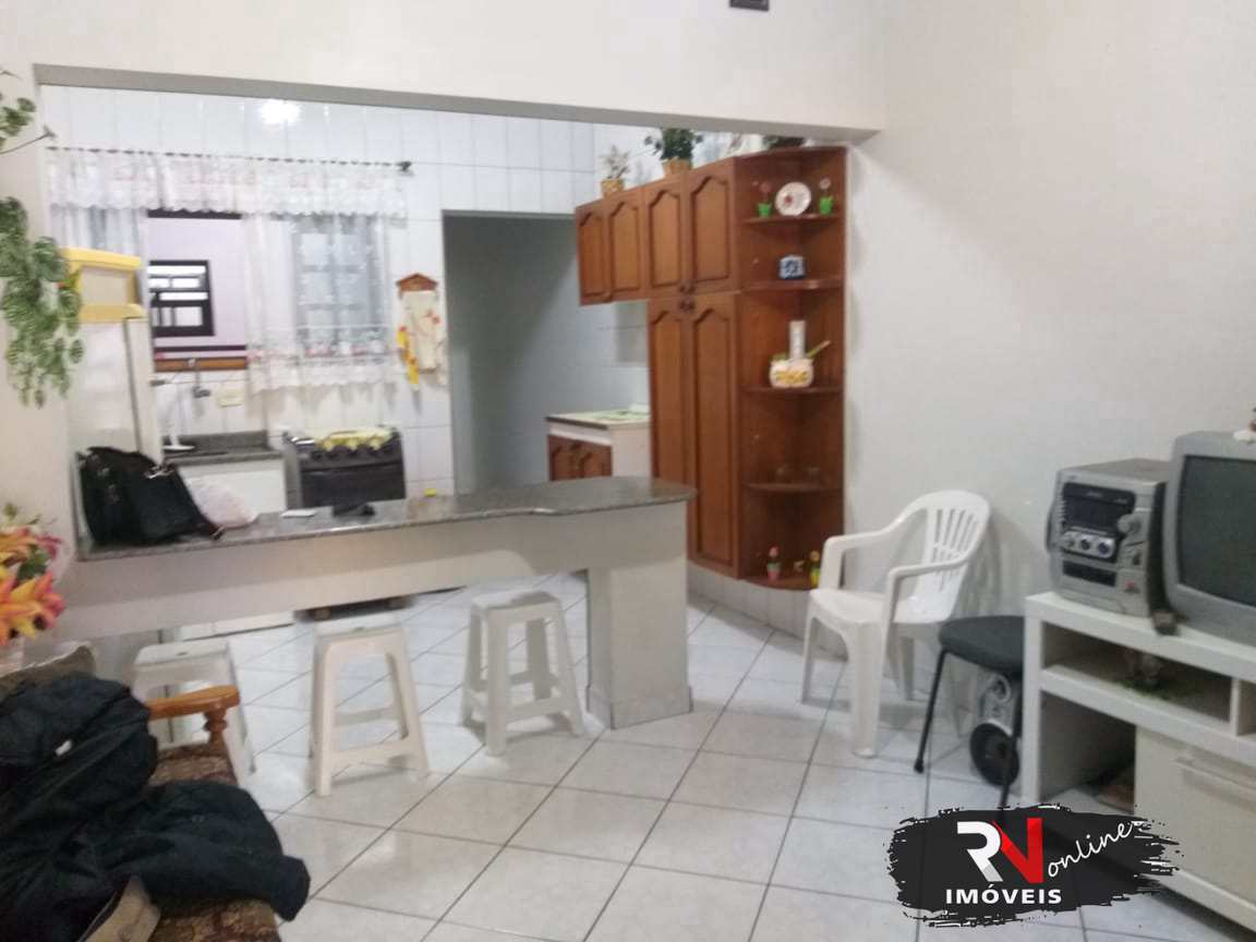 Casa à venda com 2 quartos, 65m² - Foto 3