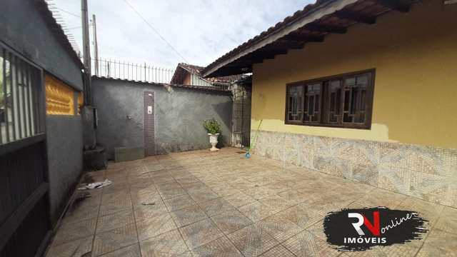 Casa à venda com 2 quartos, 63m² - Foto 3