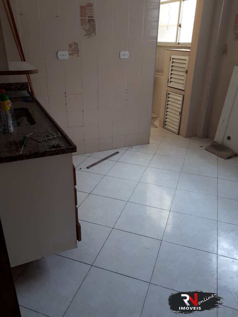 Apartamento à venda com 2 quartos, 70m² - Foto 17