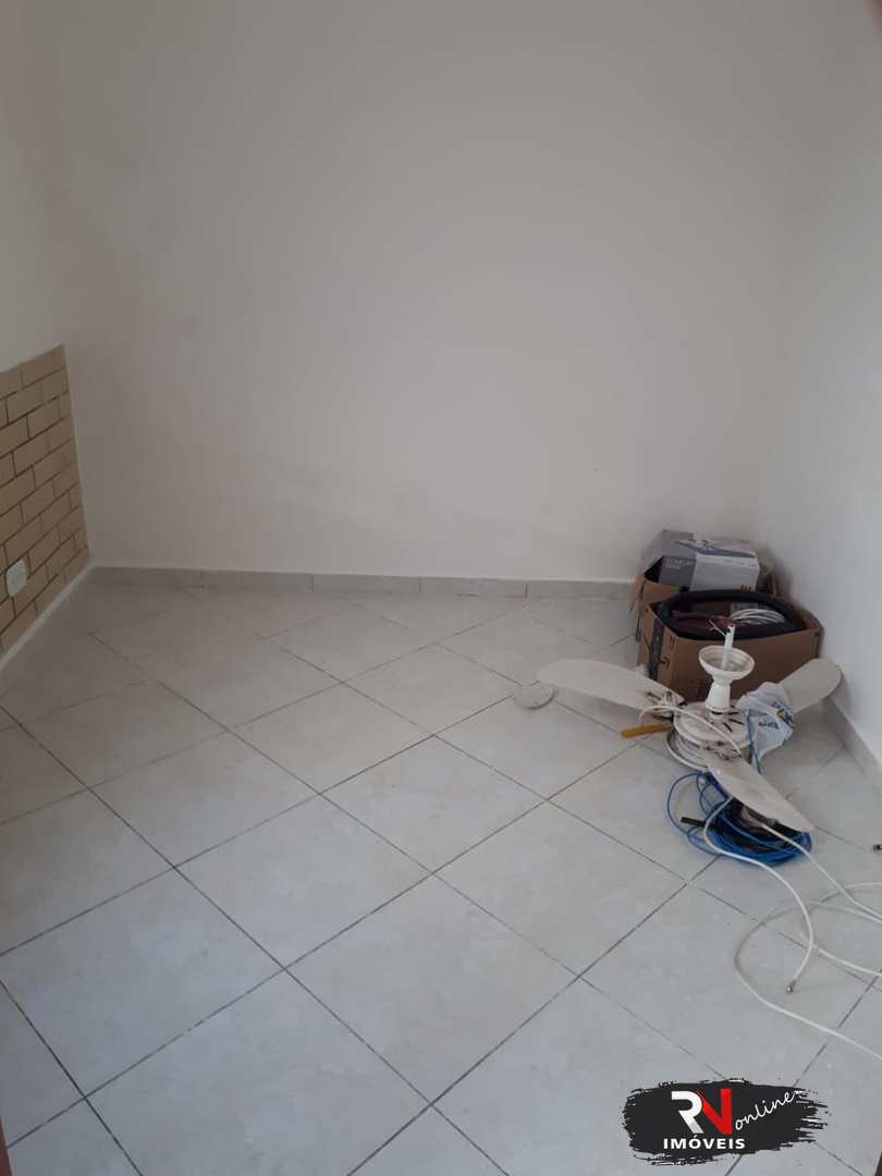 Apartamento à venda com 2 quartos, 70m² - Foto 11