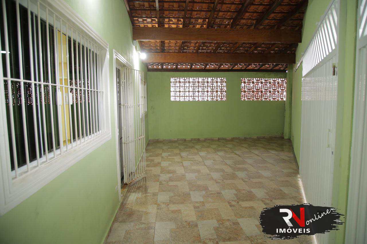 Casa à venda com 5 quartos, 200m² - Foto 24