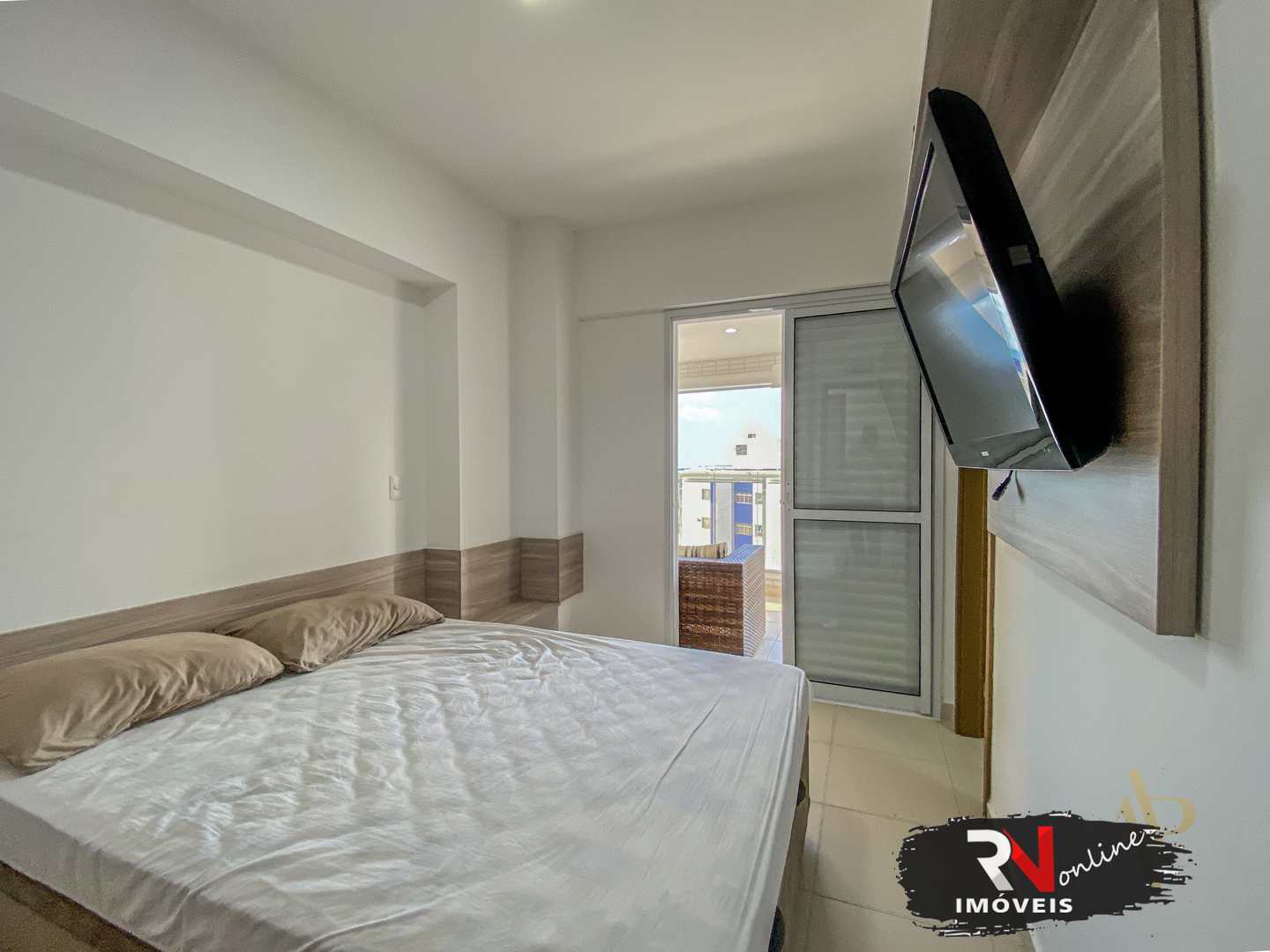 Apartamento à venda com 2 quartos, 80m² - Foto 13