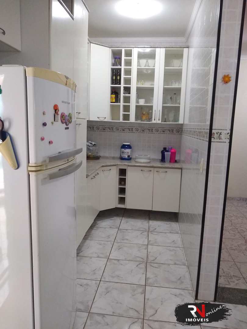 Casa à venda com 4 quartos, 350m² - Foto 25