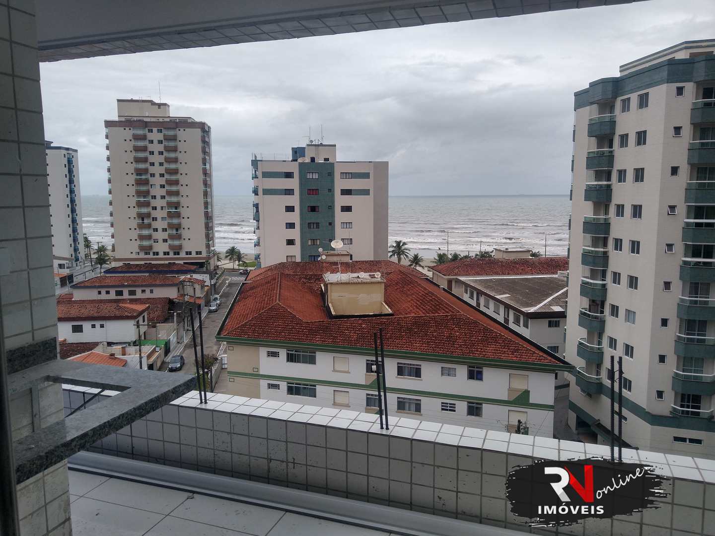 Apartamento à venda com 2 quartos, 70m² - Foto 4