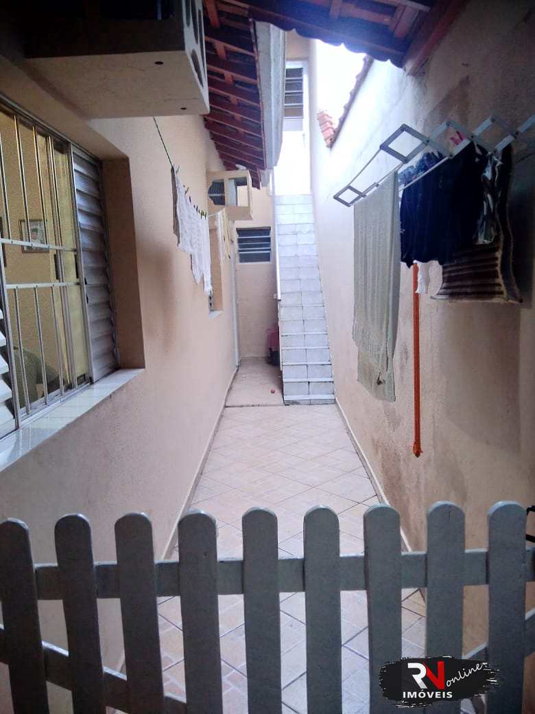 Casa à venda com 3 quartos, 90m² - Foto 9