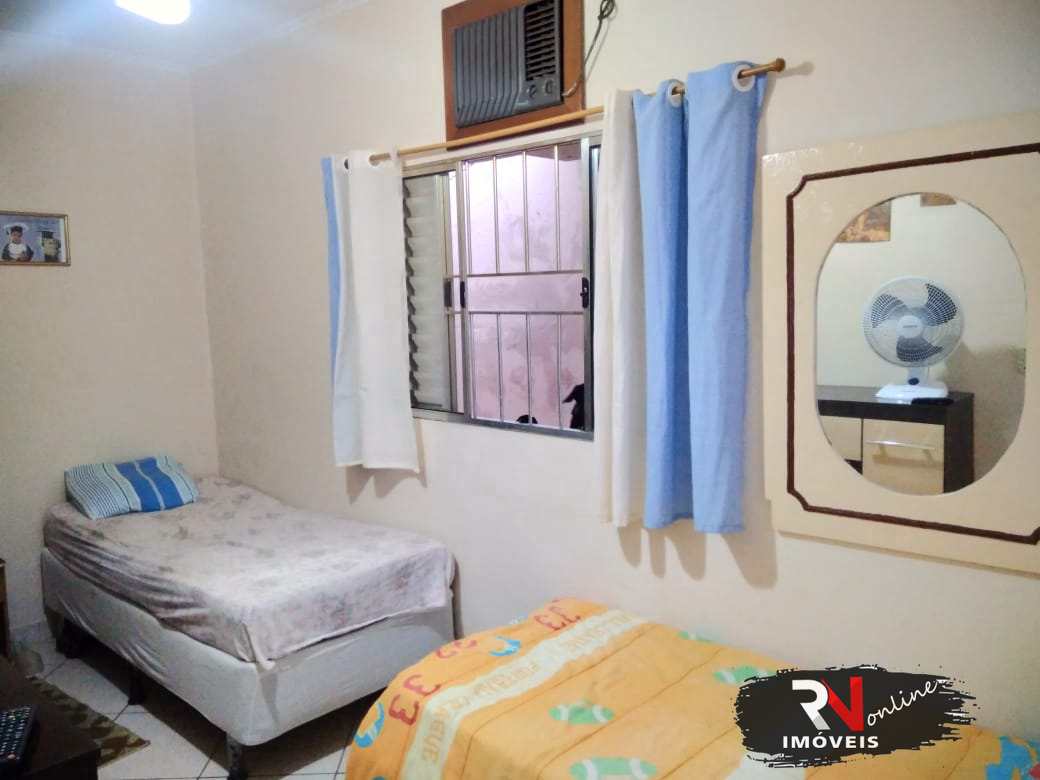 Casa à venda com 3 quartos, 90m² - Foto 12