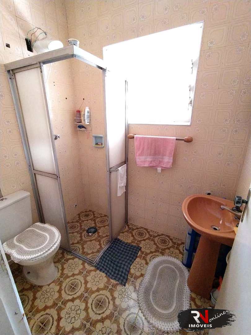 Casa à venda com 2 quartos, 90m² - Foto 12