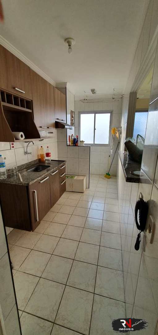 Apartamento à venda com 3 quartos, 70m² - Foto 1