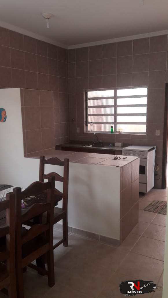 Casa à venda com 3 quartos, 200m² - Foto 5