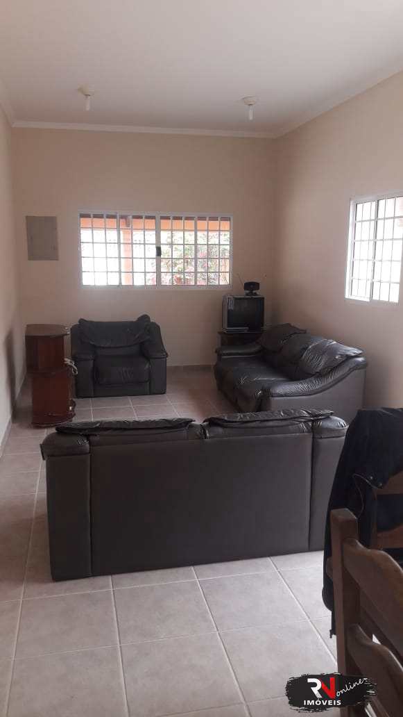 Casa à venda com 3 quartos, 200m² - Foto 4