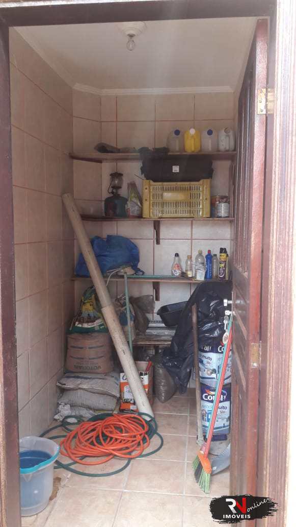 Casa à venda com 3 quartos, 200m² - Foto 3