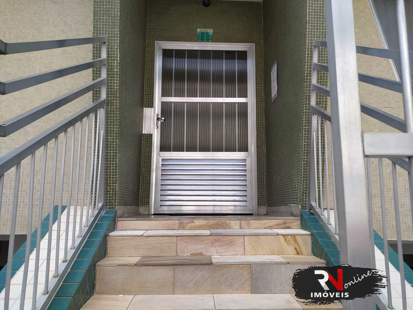 Apartamento à venda com 1 quarto, 41m² - Foto 4