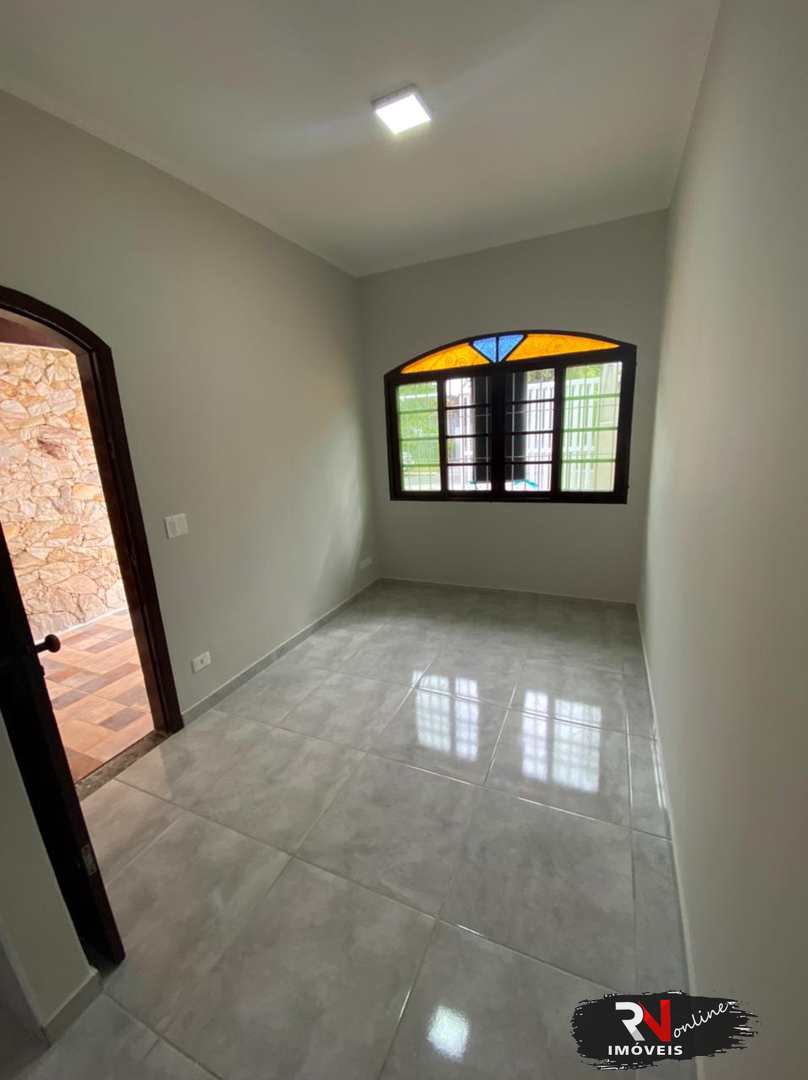 Casa à venda com 2 quartos, 67m² - Foto 14