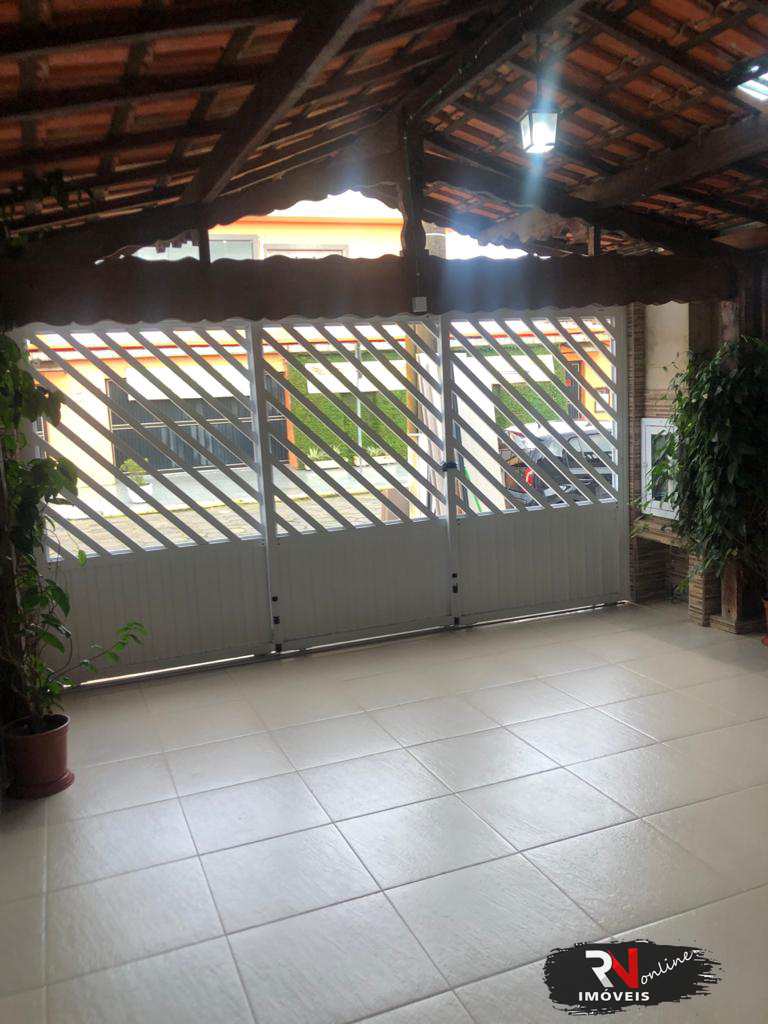 Casa à venda com 3 quartos, 150m² - Foto 2