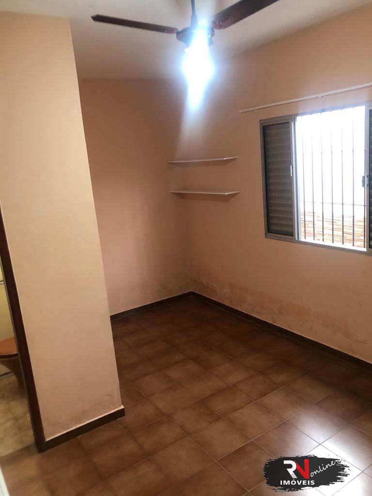 Casa à venda com 3 quartos, 150m² - Foto 3