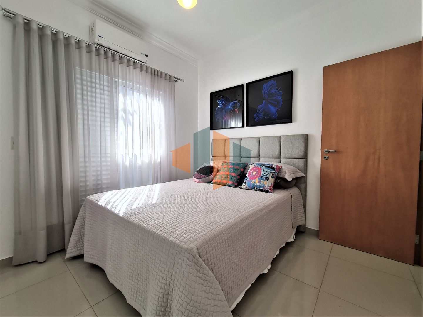 Casa de Condomínio à venda com 3 quartos, 320m² - Foto 10