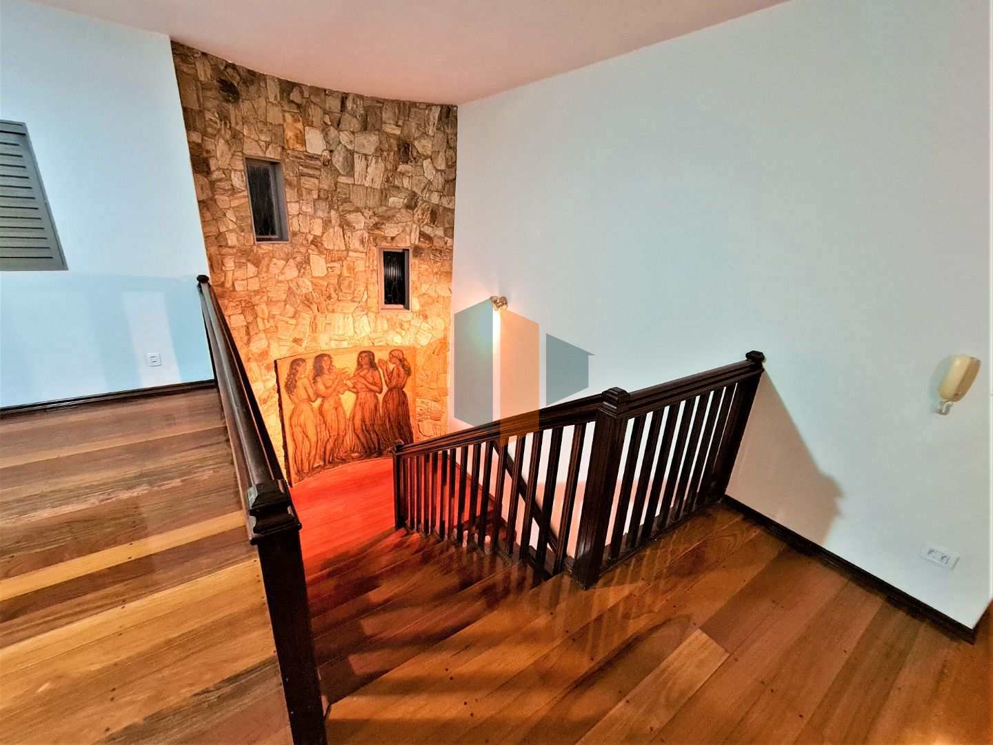 Casa à venda com 6 quartos, 397m² - Foto 5