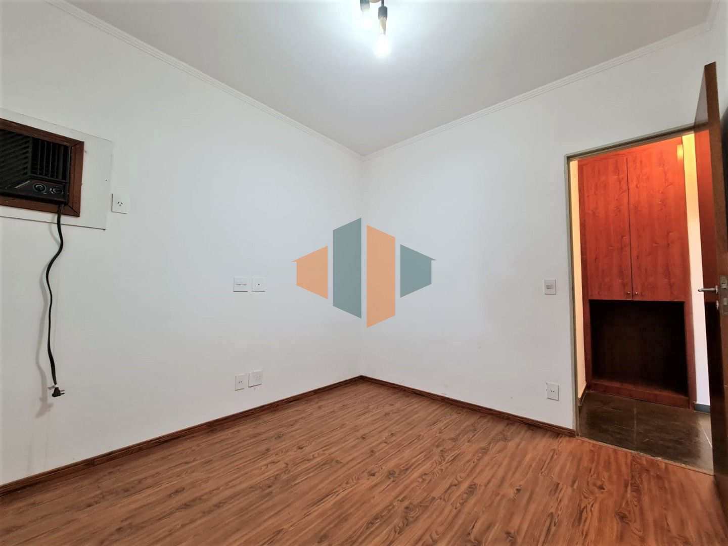 Apartamento à venda com 2 quartos, 76m² - Foto 17