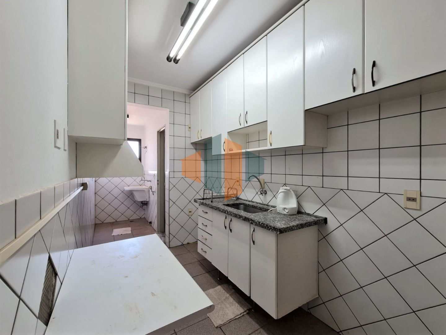 Apartamento à venda com 2 quartos, 76m² - Foto 22