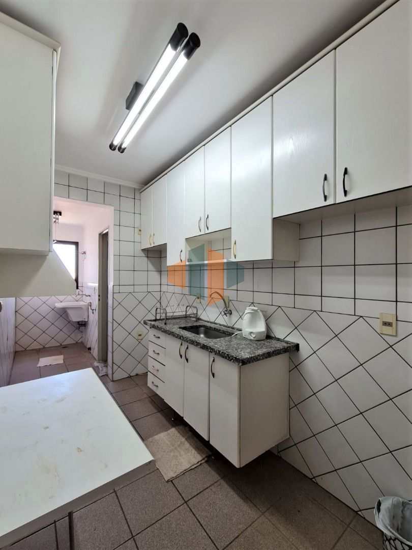 Apartamento à venda com 2 quartos, 76m² - Foto 26