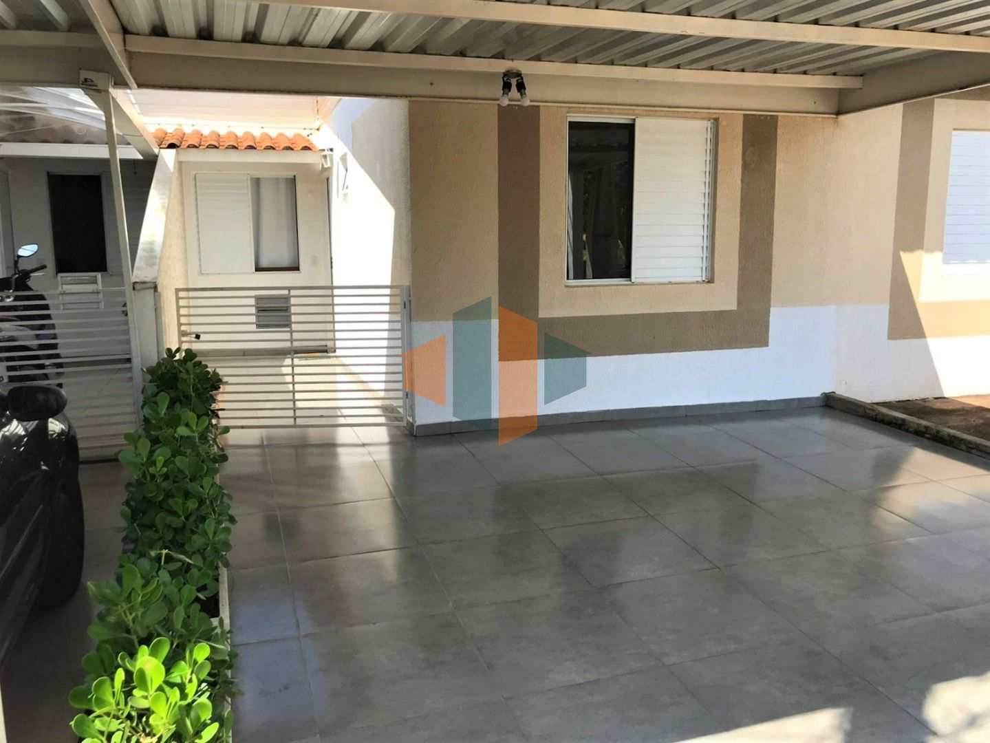 Casa de Condomínio à venda com 2 quartos, 100m² - Foto 2