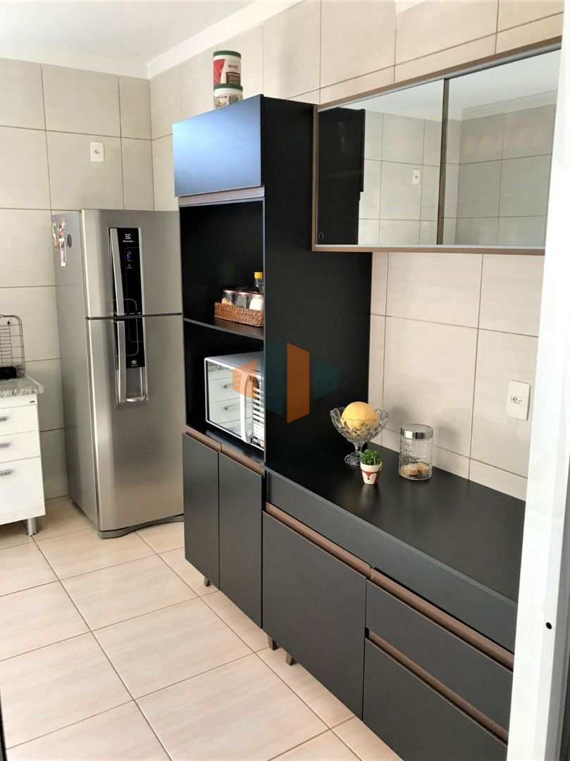 Casa de Condomínio à venda com 2 quartos, 100m² - Foto 13