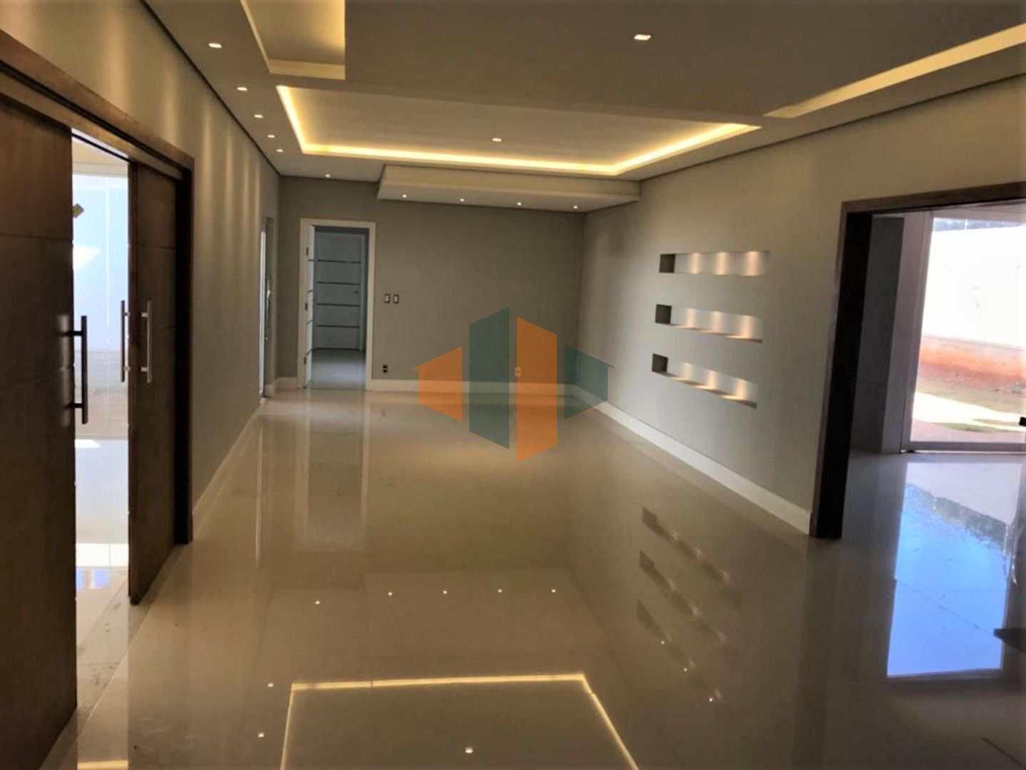 Casa à venda com 5 quartos, 750m² - Foto 6