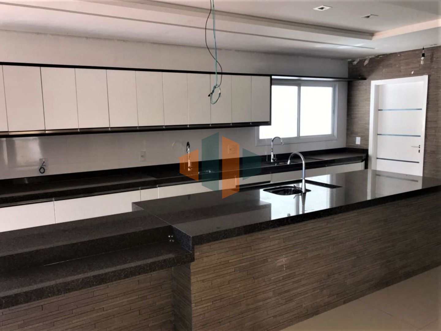 Casa à venda com 5 quartos, 750m² - Foto 7