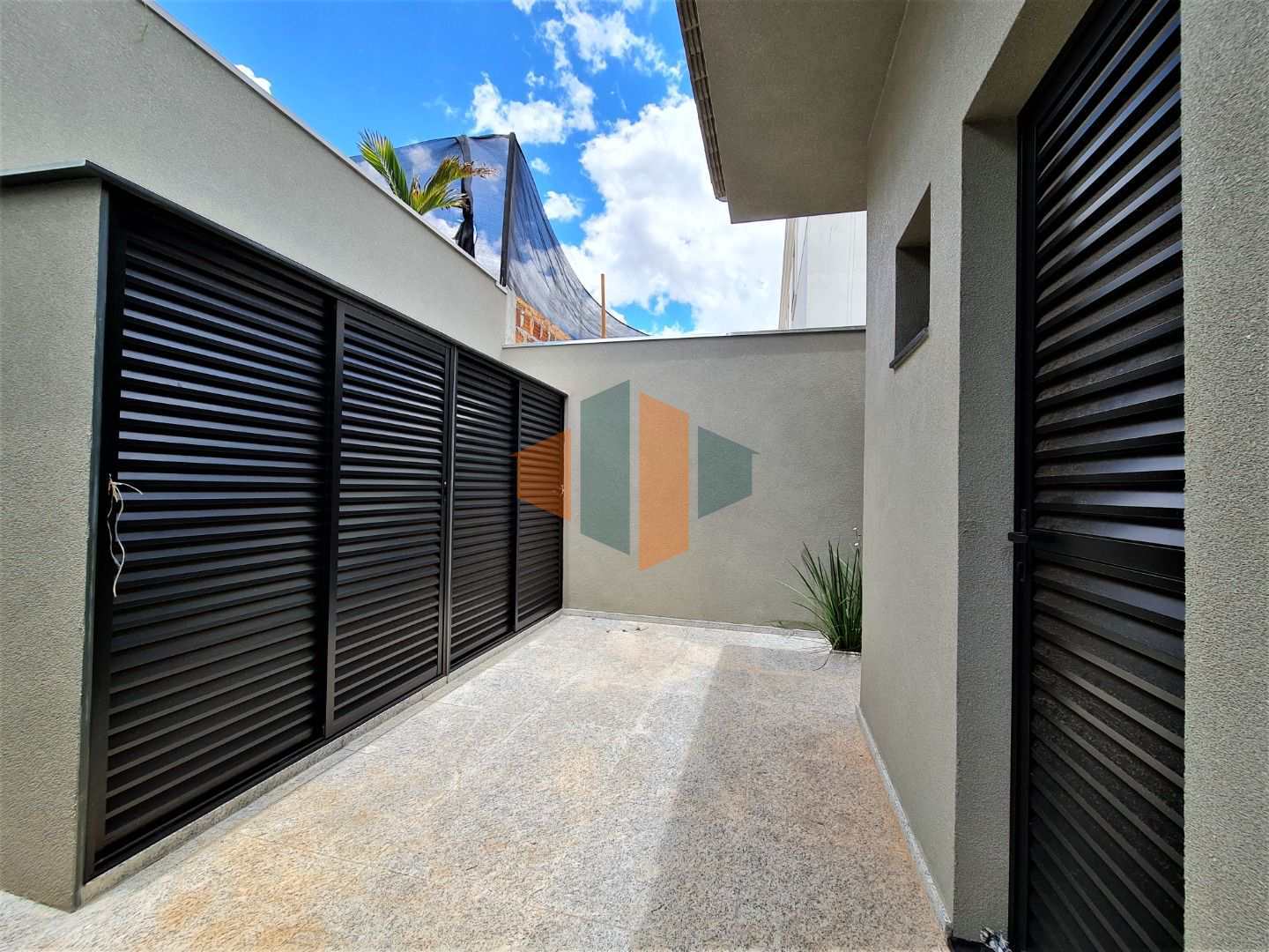 Casa de Condomínio à venda com 4 quartos, 258m² - Foto 40