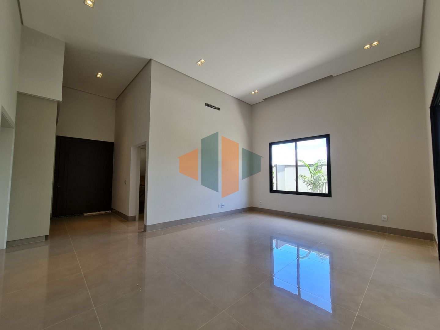 Casa de Condomínio à venda com 4 quartos, 258m² - Foto 10