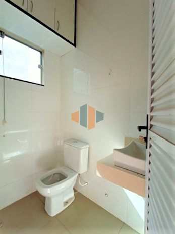 Casa à venda com 2 quartos, 200m² - Foto 18