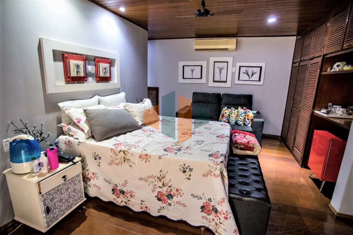 Casa de Condomínio à venda com 4 quartos, 600m² - Foto 15