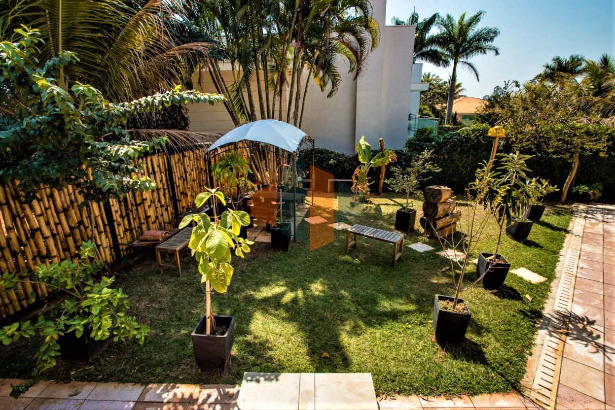 Casa de Condomínio à venda com 4 quartos, 600m² - Foto 3