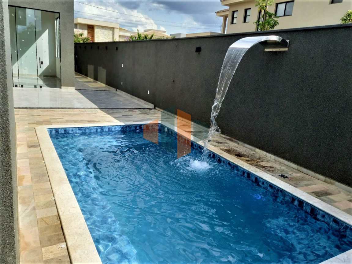 Casa de Condomínio à venda com 3 quartos, 218m² - Foto 1