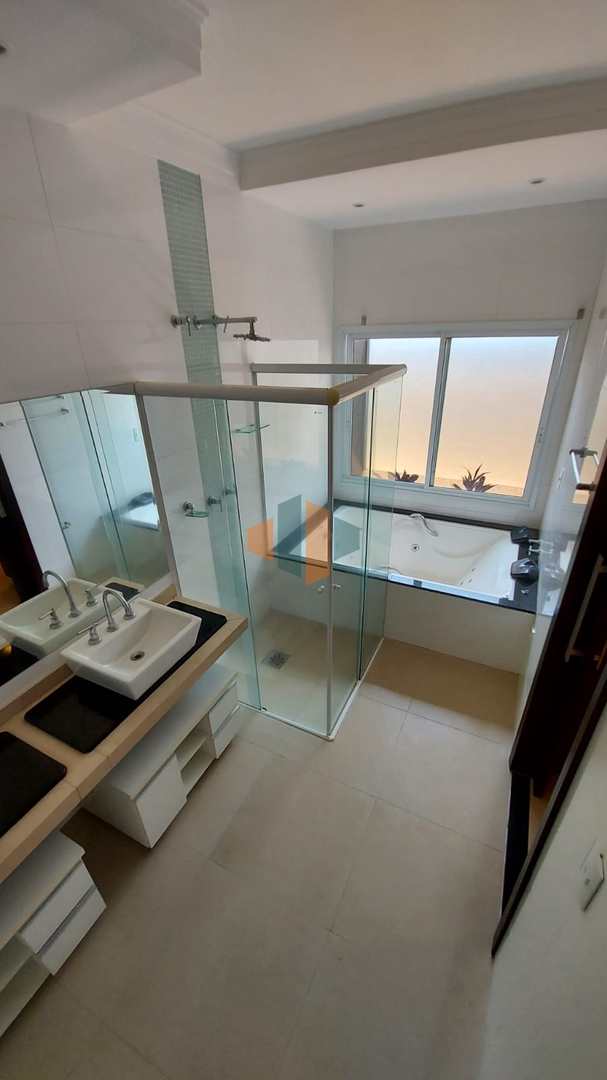 Casa de Condomínio à venda com 3 quartos, 250m² - Foto 29