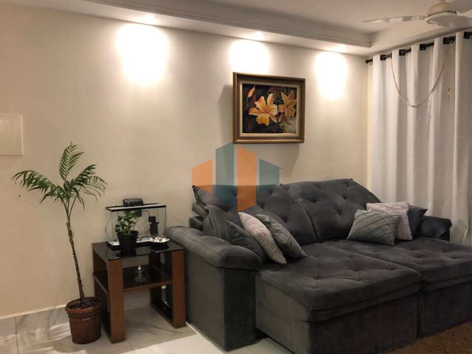 Apartamento à venda com 3 quartos, 85m² - Foto 2