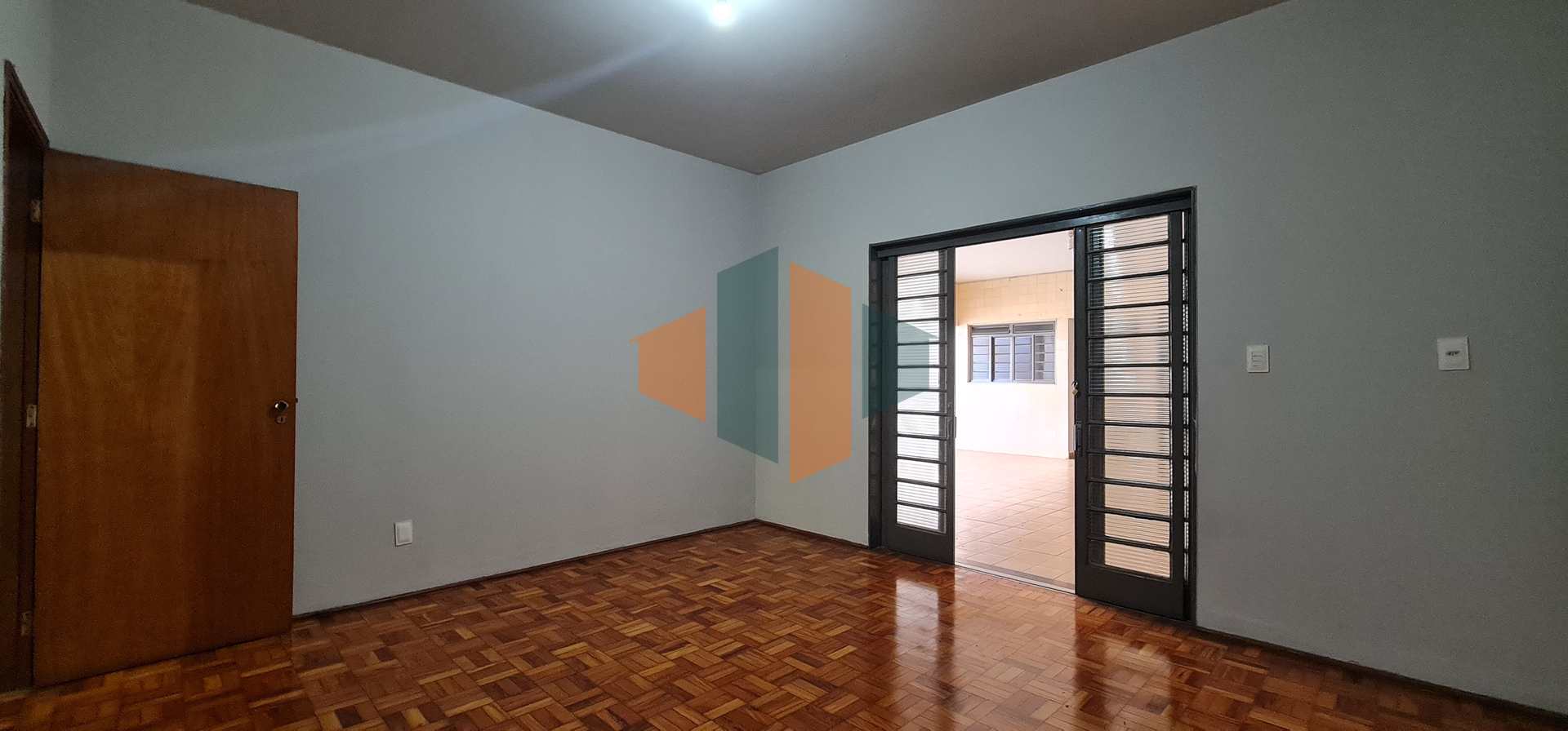 Casa à venda e aluguel com 3 quartos, 200m² - Foto 19