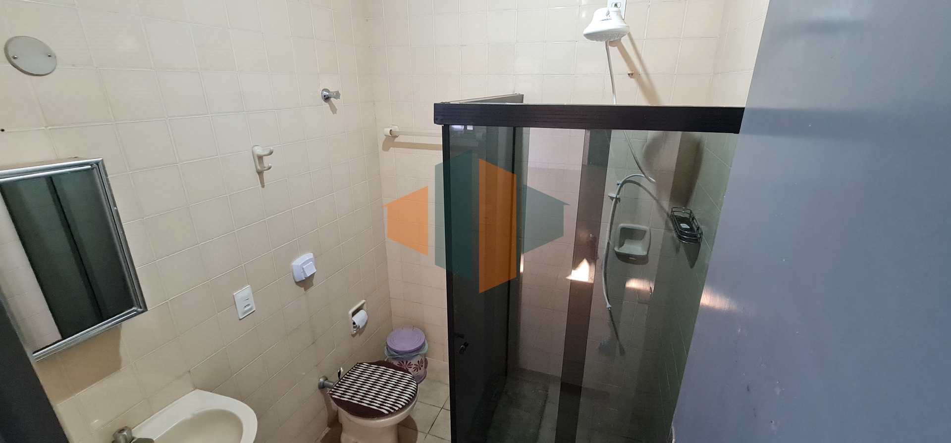 Casa à venda e aluguel com 3 quartos, 200m² - Foto 27