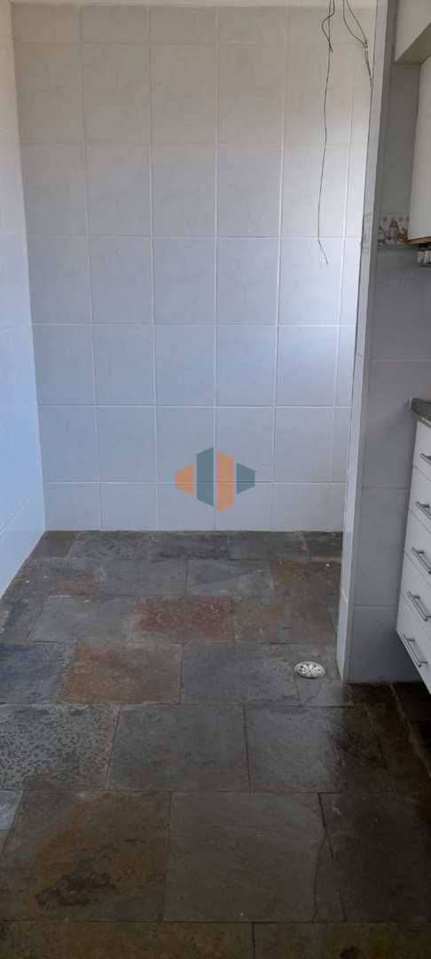 Apartamento à venda com 2 quartos, 50m² - Foto 13