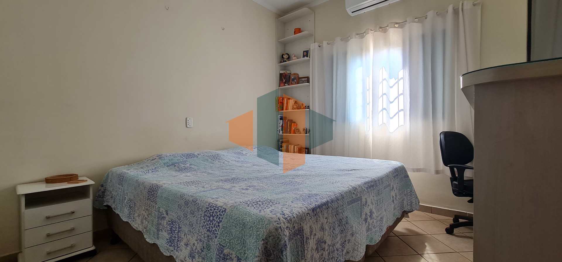 Casa à venda com 3 quartos, 207m² - Foto 17