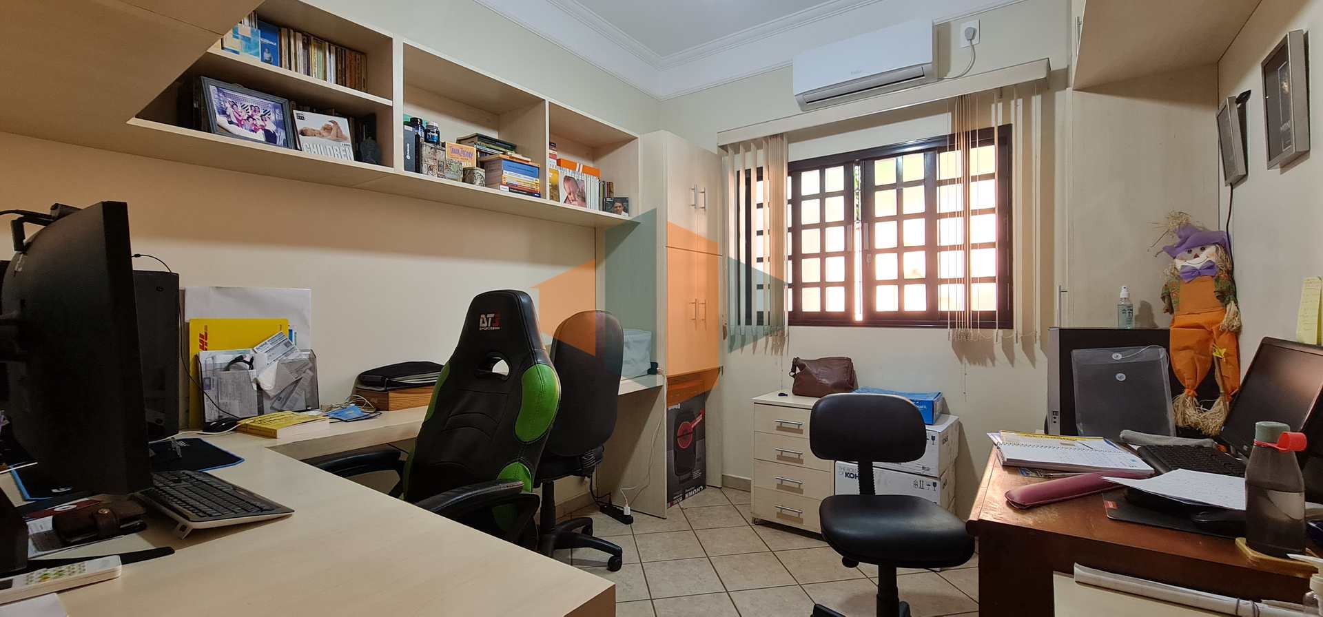 Casa à venda com 3 quartos, 207m² - Foto 11