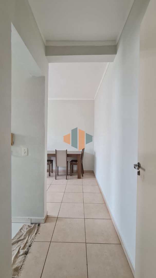 Apartamento para alugar com 2 quartos, 42m² - Foto 4