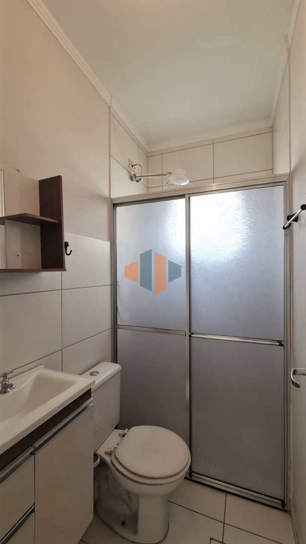 Apartamento para alugar com 2 quartos, 42m² - Foto 8