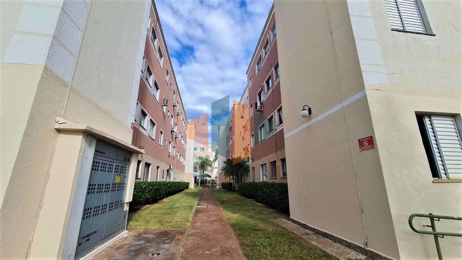 Apartamento para alugar com 2 quartos, 42m² - Foto 10