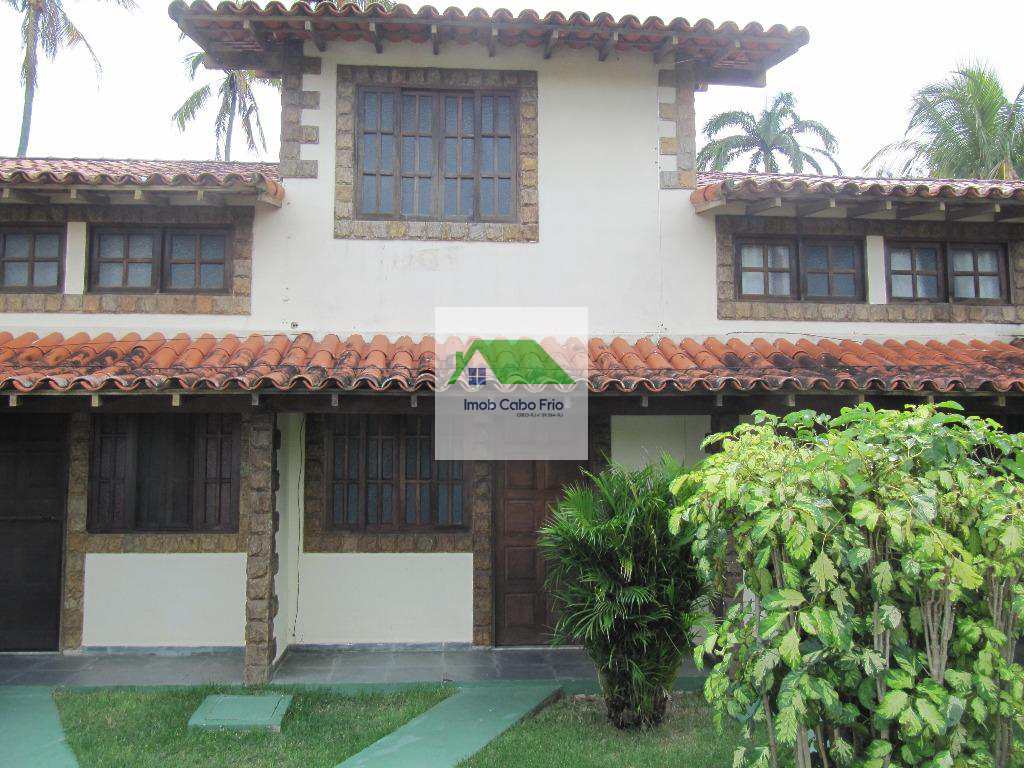 Casa de Condomínio com 2 dorms, Palmeiras, Cabo Frio - R$ 330 mil, Cod: 1