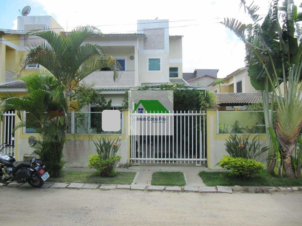 Casa de Condomínio com 3 dorms, Praia Linda, São Pedro da Aldeia - R$ 495 mil, Cod: 120